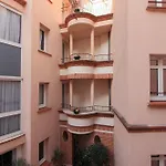 Castellane فندق 2*