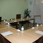 فندق Castellane 2*