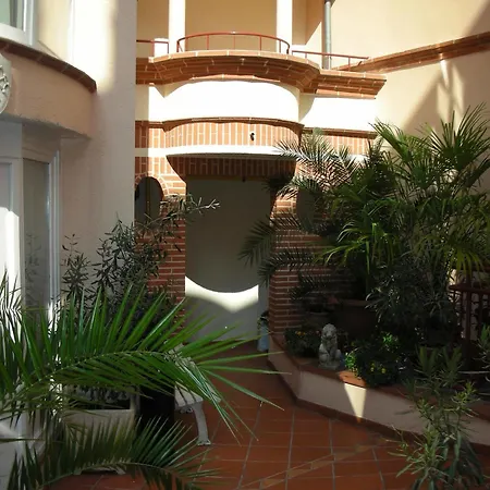 Castellane Hotel