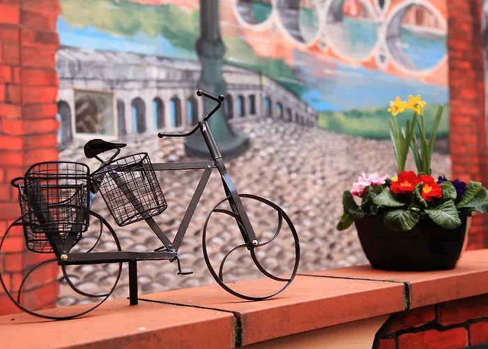 Castellane Отель