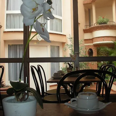 Castellane Hotel